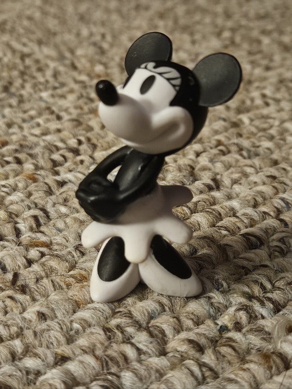 Jakks Pacific Retro Black White Minnie Mouse Figure
